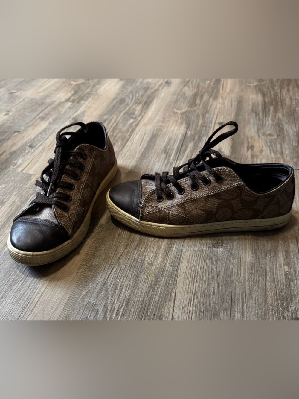 Coach Parkway Signature Sneakers
